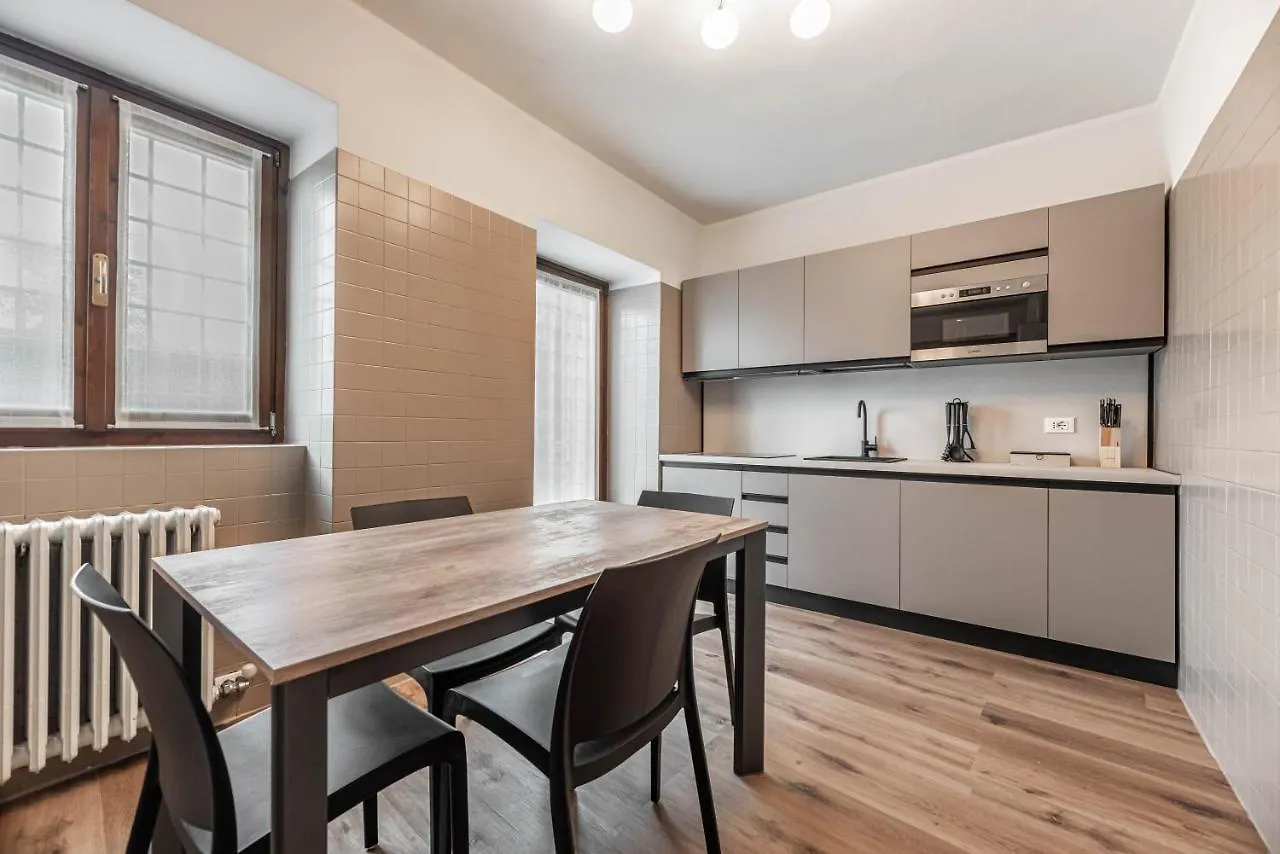 We Home - Maison San Zeno, Verona Italy