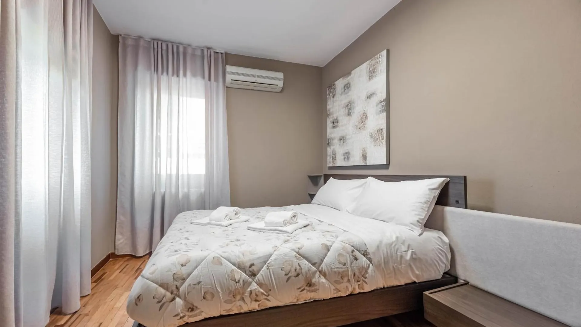 We Home - Maison San Zeno, Verona