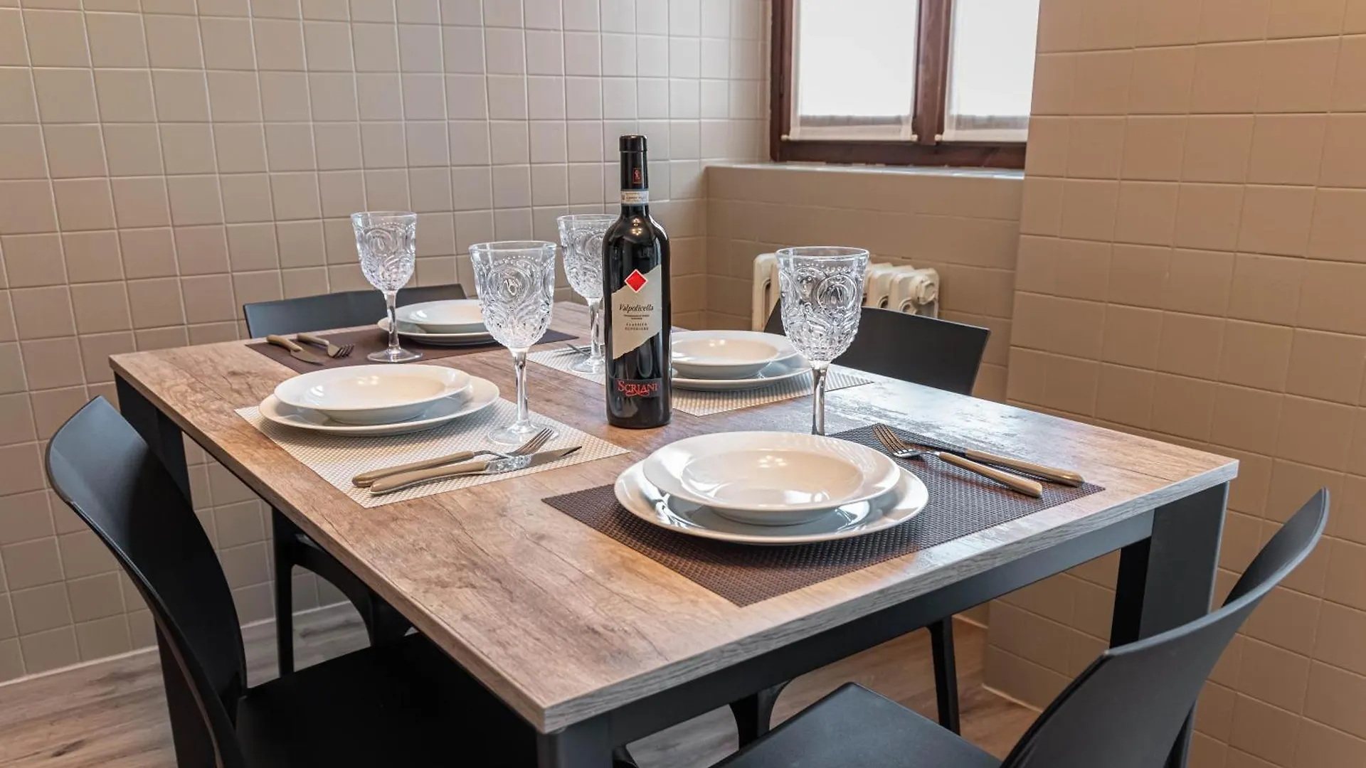 We Home - Maison San Zeno, Verona 0*,  Italy
