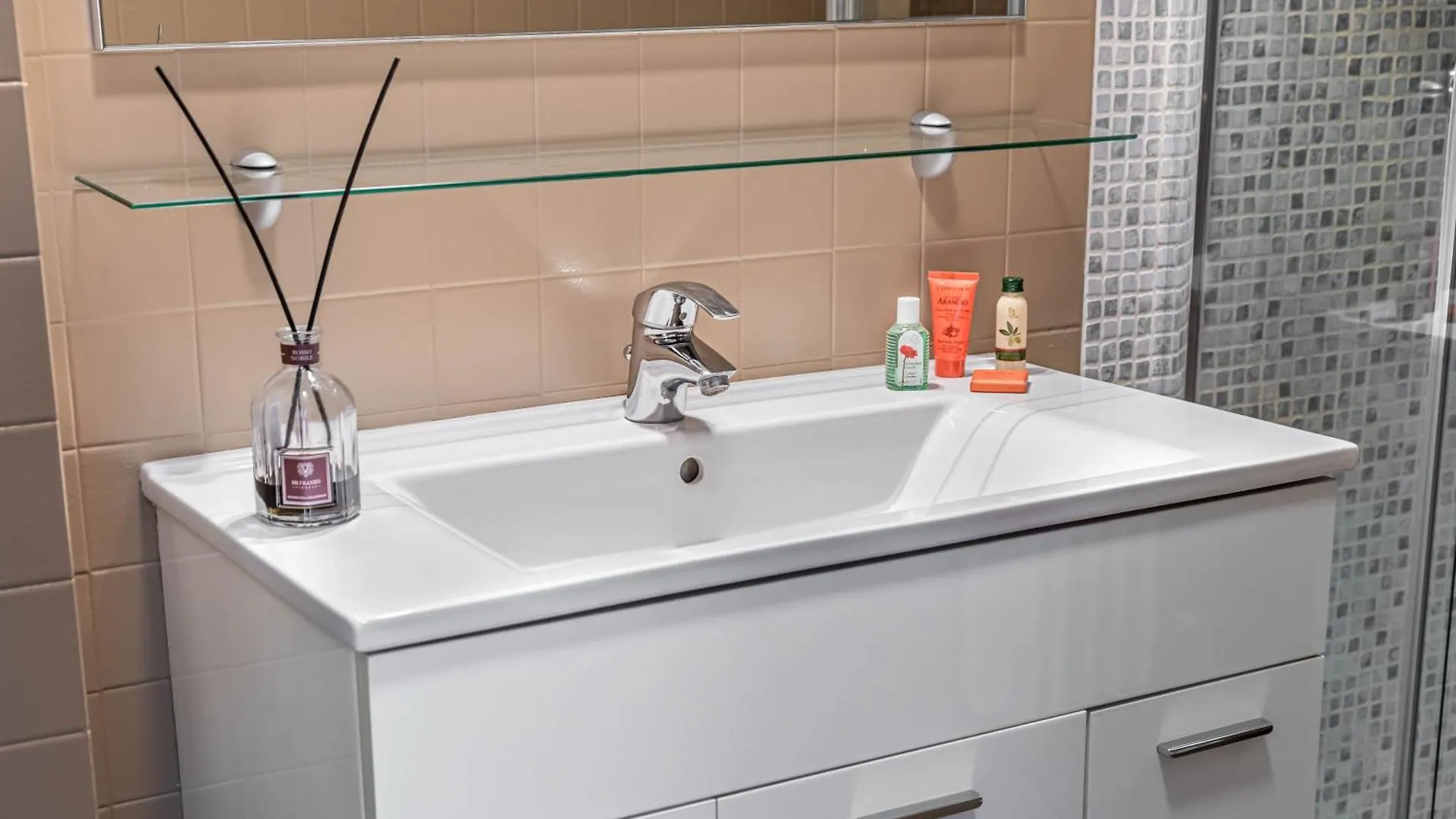 We Home - Maison San Zeno, Verona Apartment